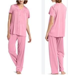 Vanity Fair Nylon colortura pajama set